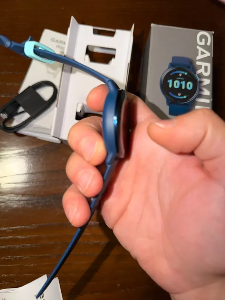 Used Garmin Vivoactive 5 bike — image 4 of 5