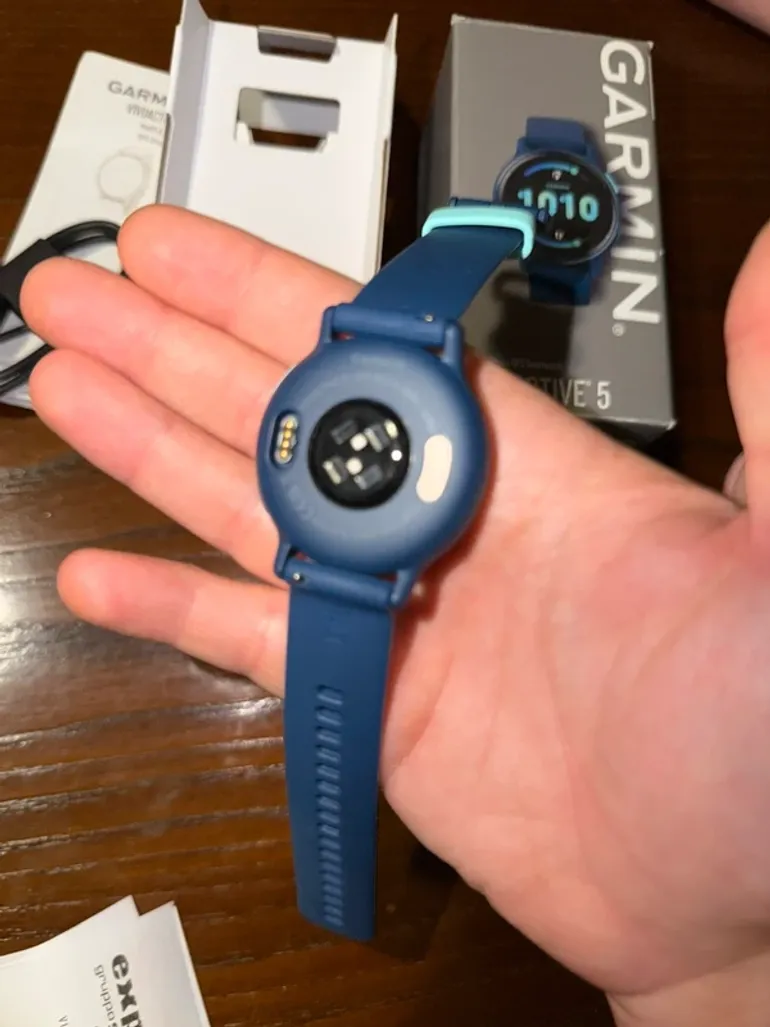 Used Garmin Vivoactive 5 bike — image 5 of 5