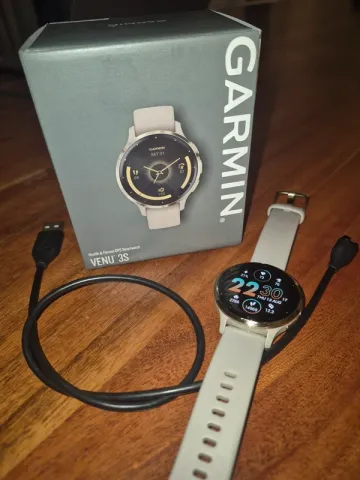 Käytetty Garmin Venu 3S Electronics