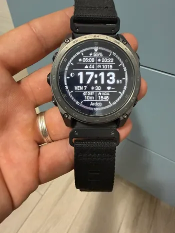 Used Garmin Tactix 8 Amoled/Sapphire 51mm bike — image 3 of 5