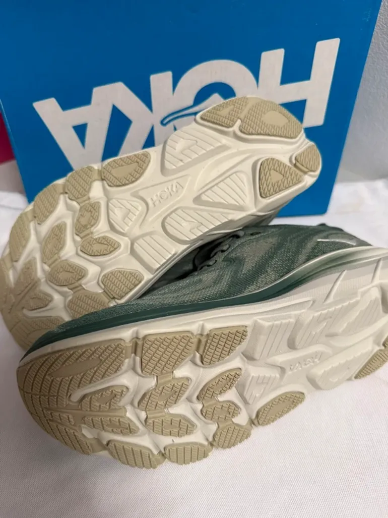 Used Hoka Clifton 10 bike — image 4 of 5