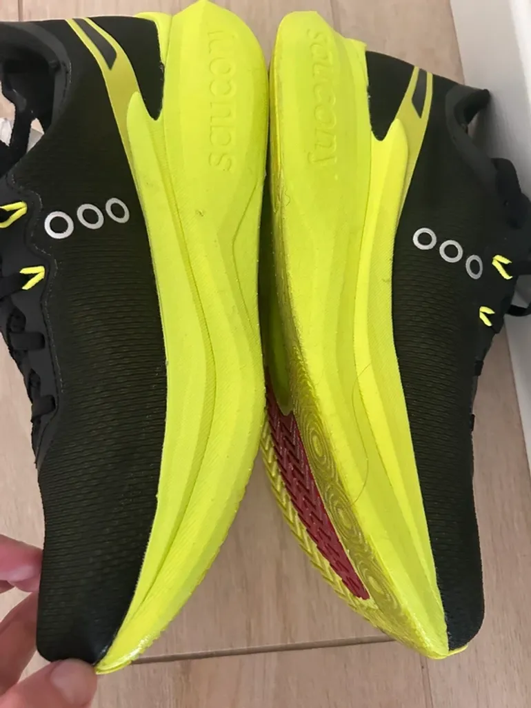 Używany Saucony Endorphin Pro 5 bike — zdjęcie 3 z 3