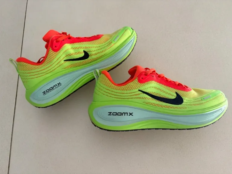 Used Nike Vomero Plus bike — image 1 of 3