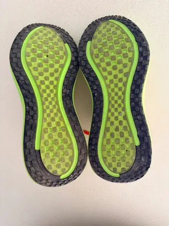 Used Nike Vomero Plus bike — image 2 of 3