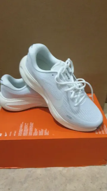 Used Nike Journey Run Running Shoes