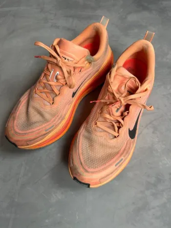 Used Nike Vomero Plus bike — image 13 of 15