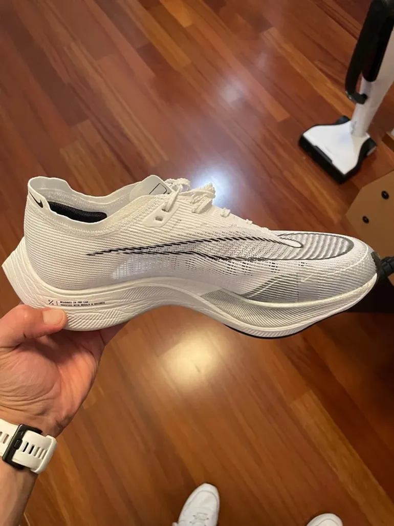 Used Avanti Vaporfly 2 bike — image 4 of 5