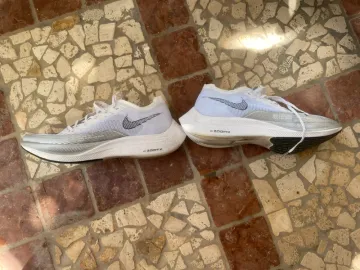 Used Avanti Vaporfly 2 bike — image 1 of 5