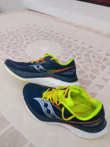 Used Saucony Endorphin Speed 4 bike — image 2 of 10