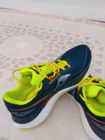 Used Saucony Endorphin Speed 4 bike — image 4 of 10