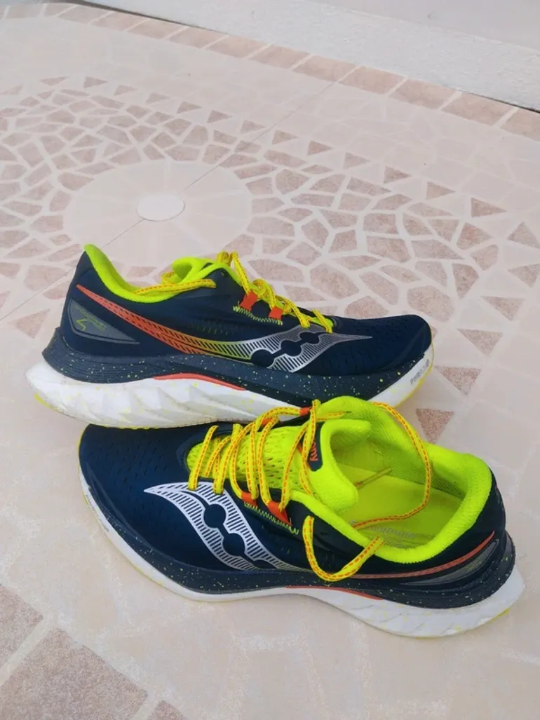 Used Saucony Endorphin Speed 4 bike — image 3 of 10