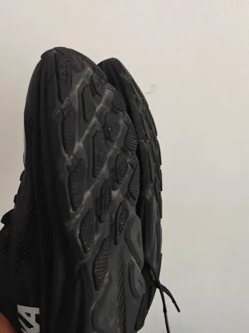 Použité Hoka Clifton 9 GTX bike — obrázek 7 z 13