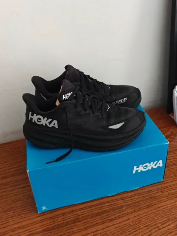 Gebrauchtes Hoka Clifton 9 GTX Running Shoes