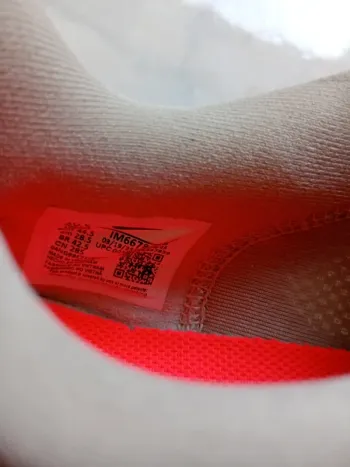 Used Nike Zoom Fly 6 bike — image 5 of 14
