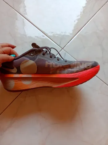 Used Nike Zoom Fly 6 bike — image 12 of 14