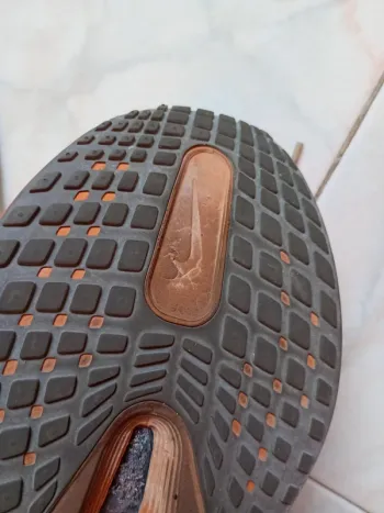 Used Nike Zoom Fly 6 bike — image 7 of 14