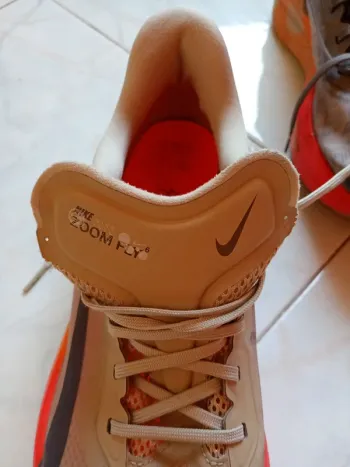 Used Nike Zoom Fly 6 bike — image 2 of 14