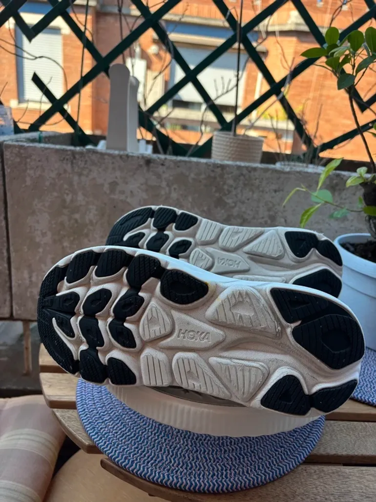 Used Hoka Clifton 10 bike — image 6 of 7