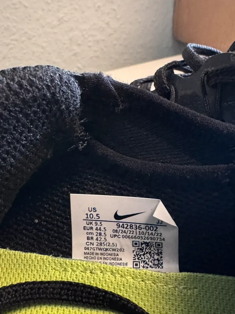 Used Nike Free RN 2018 bike — image 4 of 4