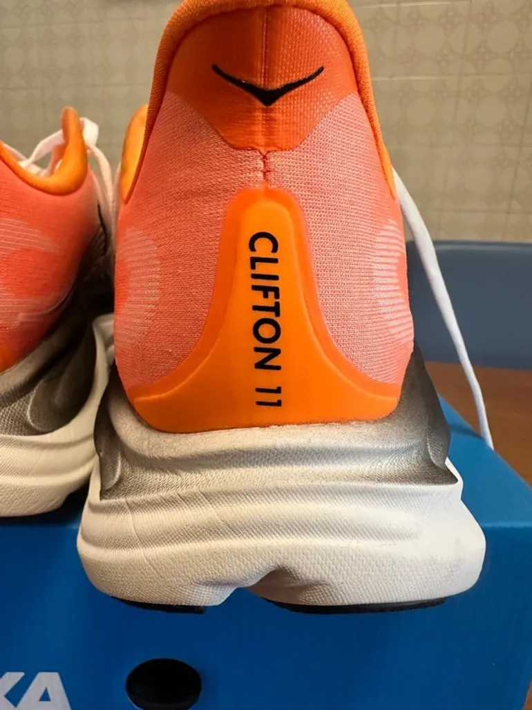 Hoka Clifton 11 bike usato — immagine 4 di 7