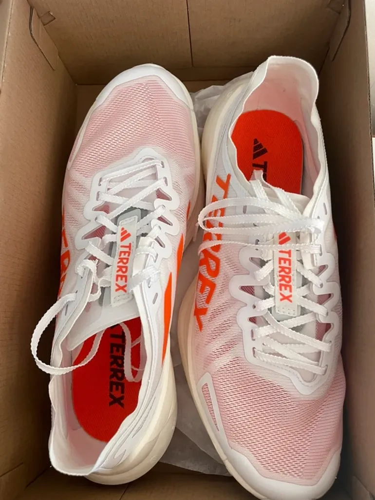 Used Adidas Trail Running Shoes bike — image 4 of 4