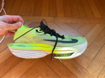 Used Nike Alphafly 2 bike — image 8 of 11