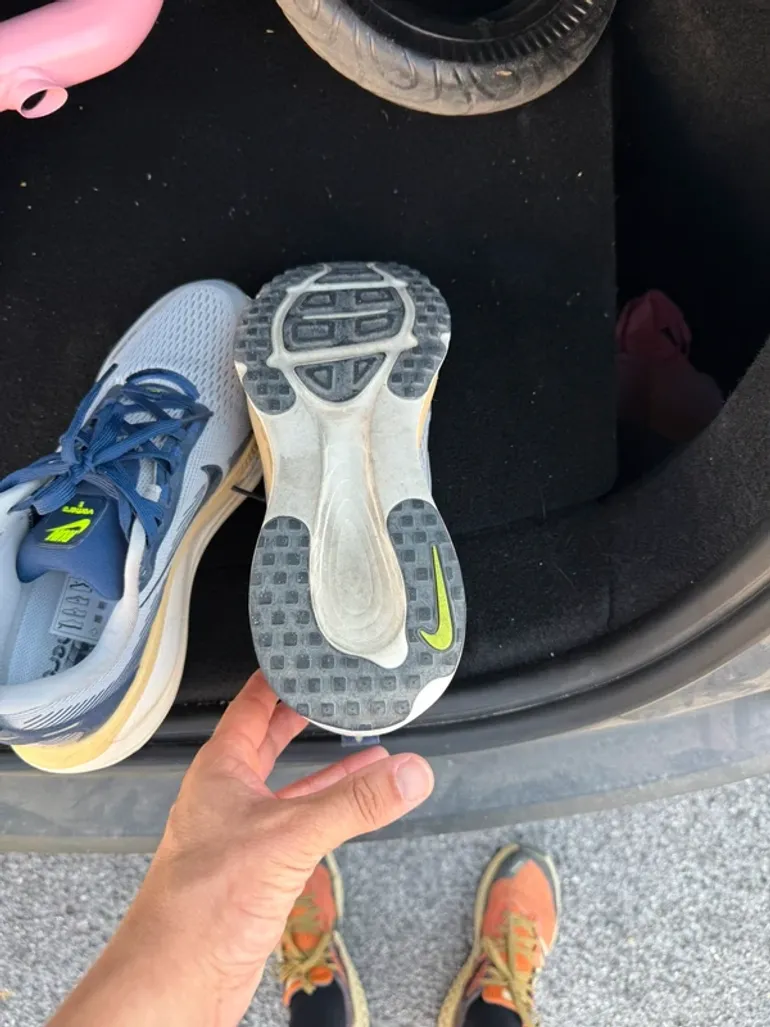 Used Nike Vomero 18 bike — image 4 of 7