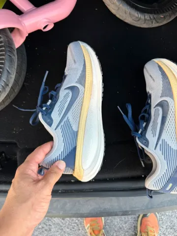 Nike Vomero 18 Running Shoes d'occasion