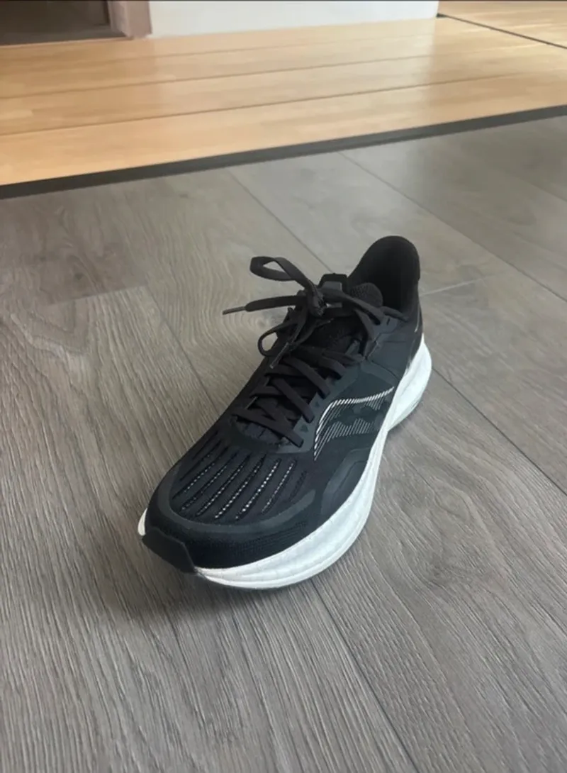 Saucony Tempus Running Shoes d'occasion