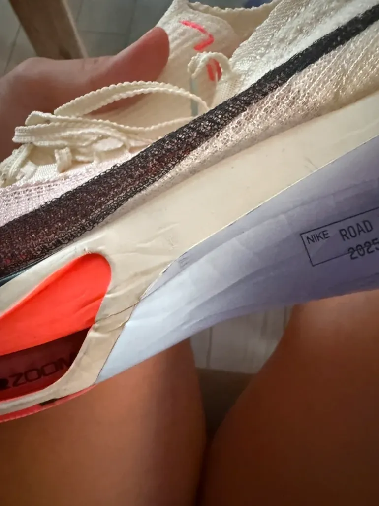 Used Nike Air Zoom Alphafly Next% 3 bike — image 6 of 9