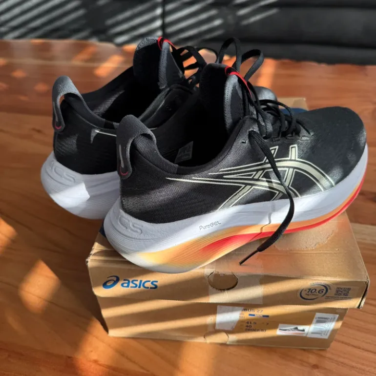 Used Asics Gel-Nimbus 27 bike — image 1 of 6