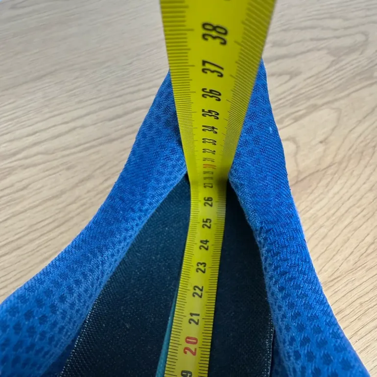 Used Hoka Clifton 9 bike — image 6 of 7