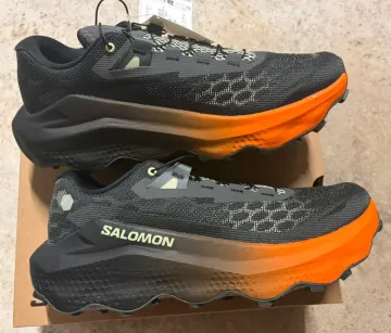 Używany Salomon Ultra Glide 4 Running Shoes