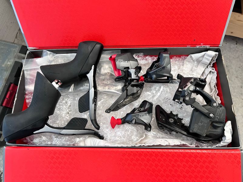 Tweedehands Sram Force AXS Groupset Parts Groupset