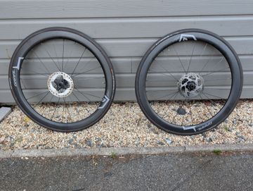 Used graal Carbon Wheels bike — image 3 of 5