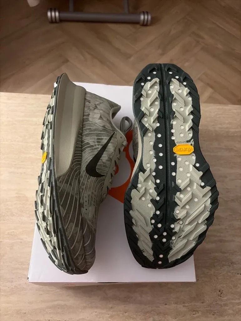 Używany Nike ACG Ultrafly Trail bike — zdjęcie 3 z 6