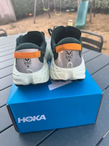 Używany Hoka Speedgoat 7 bike — zdjęcie 4 z 11