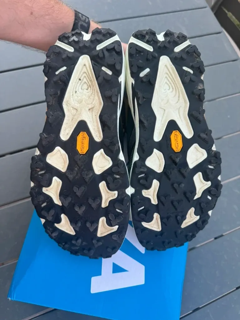 Używany Hoka Speedgoat 7 bike — zdjęcie 5 z 11