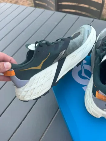 Używany Hoka Speedgoat 7 bike — zdjęcie 8 z 11
