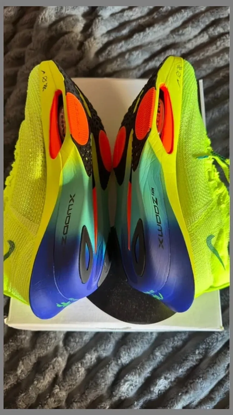 Gebrauchtes Nike ZoomX Vaporfly 3 bike — Bild 14 von 15