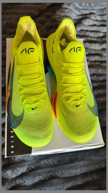 Gebrauchtes Nike ZoomX Vaporfly 3 bike — Bild 2 von 15