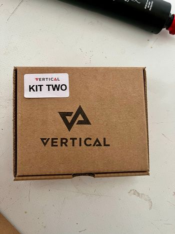Used vertical Helium Race bike — image 9 of 9