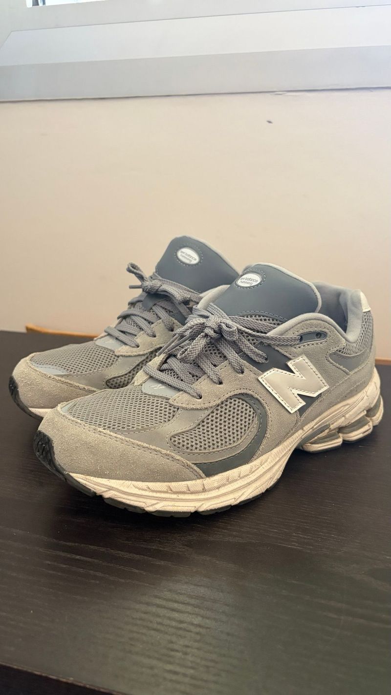 Gebrauchtes New Balance 2002R 2025 Running Shoes