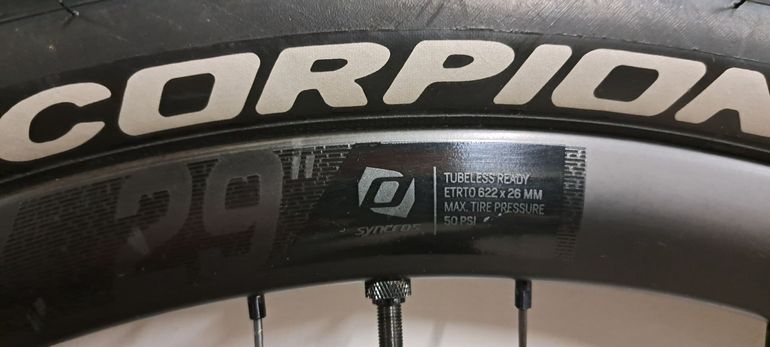 Gebrauchtes Syncros Silverton 1.0 Carbon Wheels 2021 bike — Bild 2 von 6