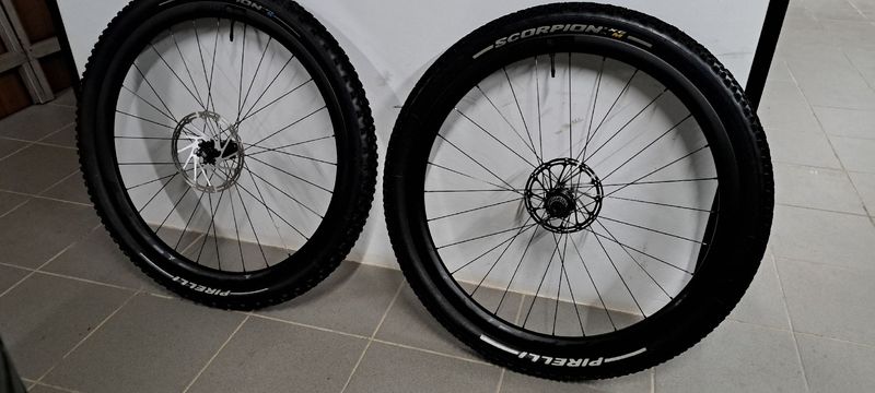 Used Syncros Silverton 1.0 Carbon Wheels 2021 Wheels
