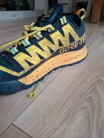 Used Nike ACG Gtx bike — image 6 of 7