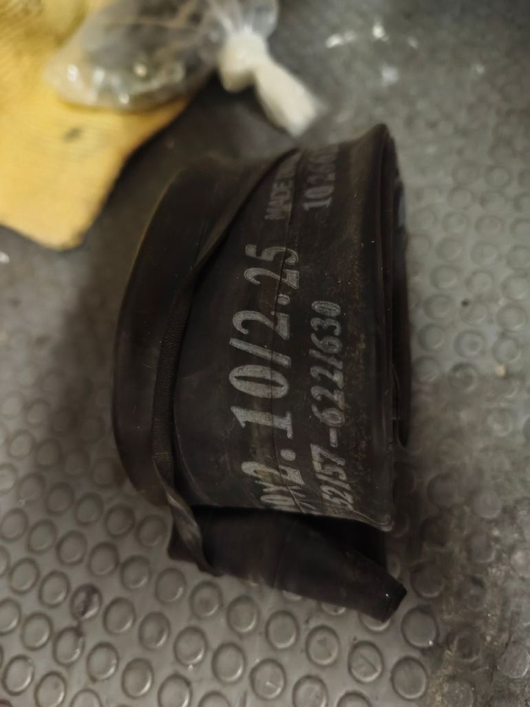 Brugt Pirelli Camera d'aria 29x1, 9/2, 5 2025 bike — billede 2 af 2