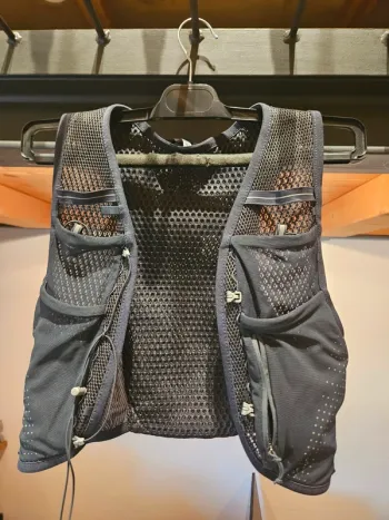 Używany Salomon Active Skin 4 bike — zdjęcie 1 z 5