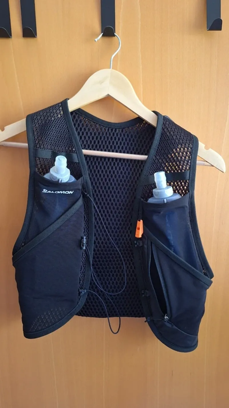 Used Salomon Active Skin 4 Running Accessories