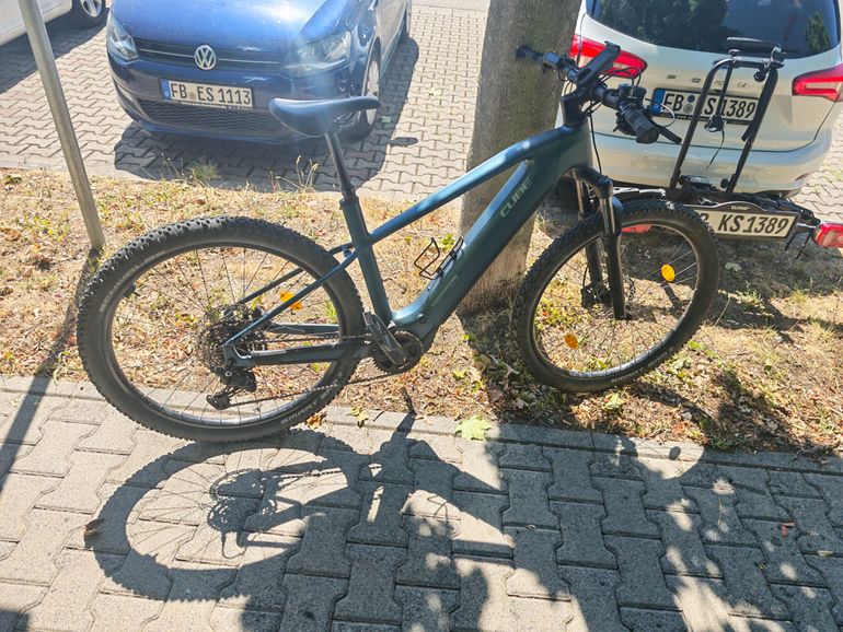 Used Cube Reaction Hybrid One 2026 bike — image 9 of 11